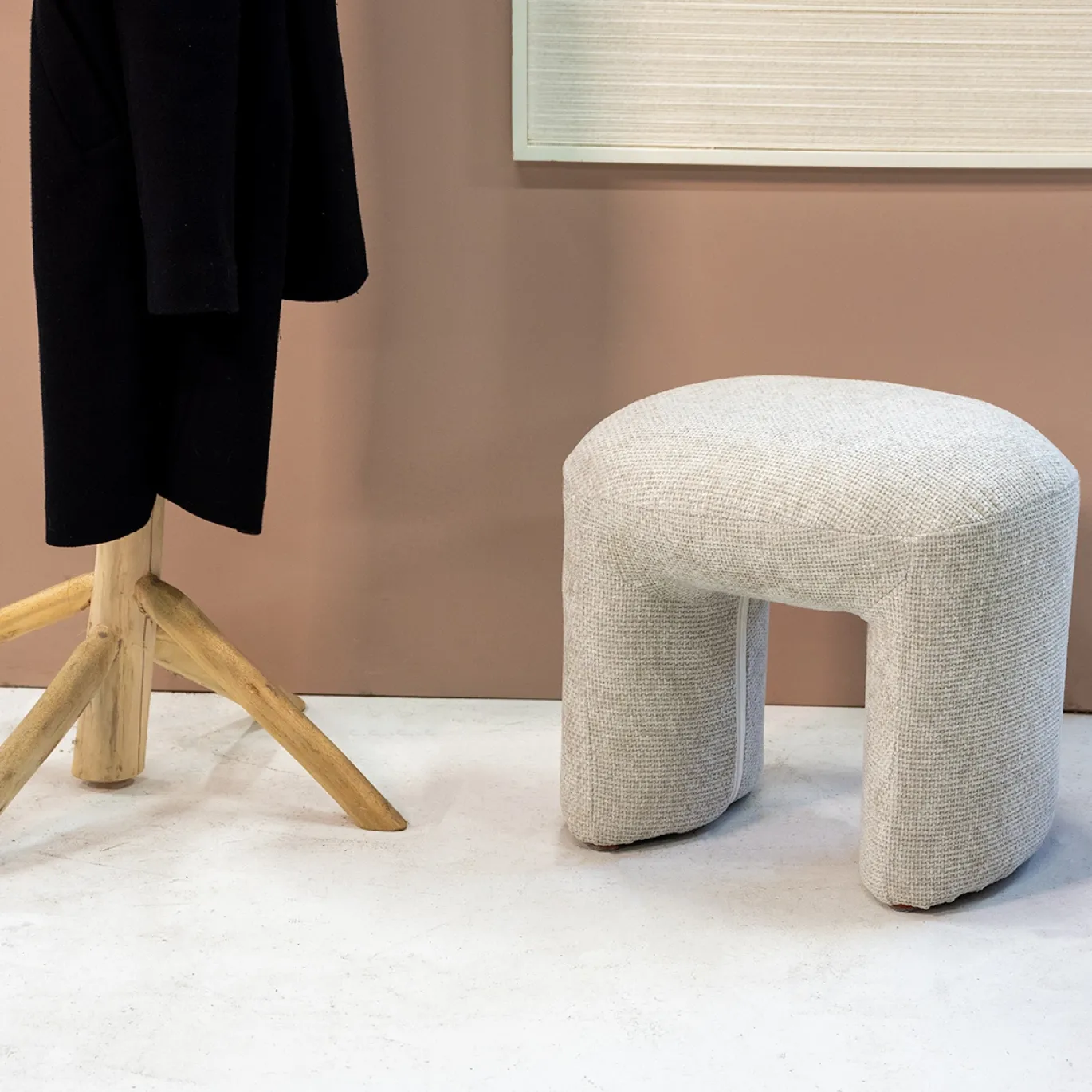 HUIZEDOP Poef Raven Beige - Giga Meubel