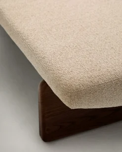 Kave Home Bankje Topaz Beige Chenille En Essenhout Bruin 150cm