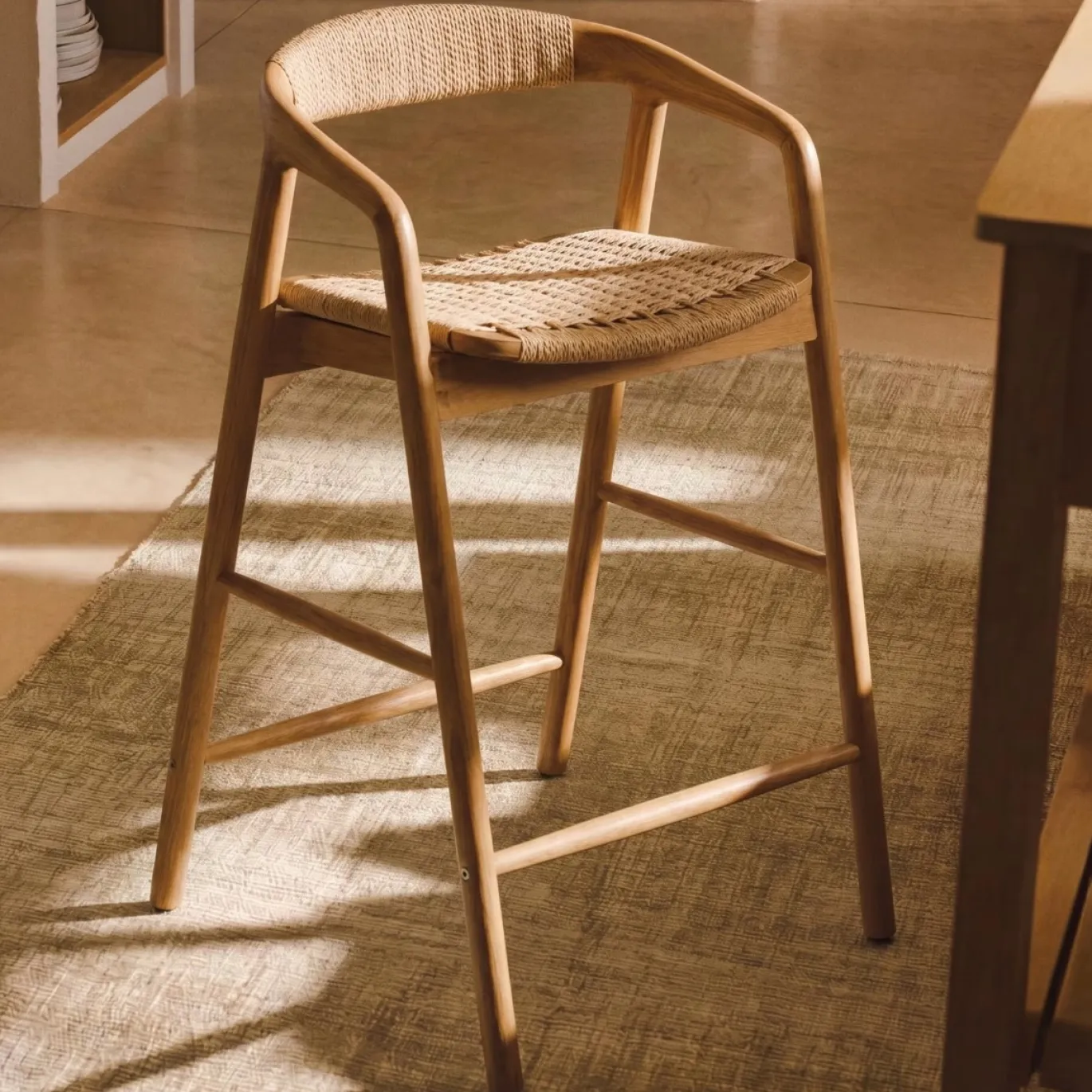 Kave Home Barstoel Derile Eiken Naturel/Beige
