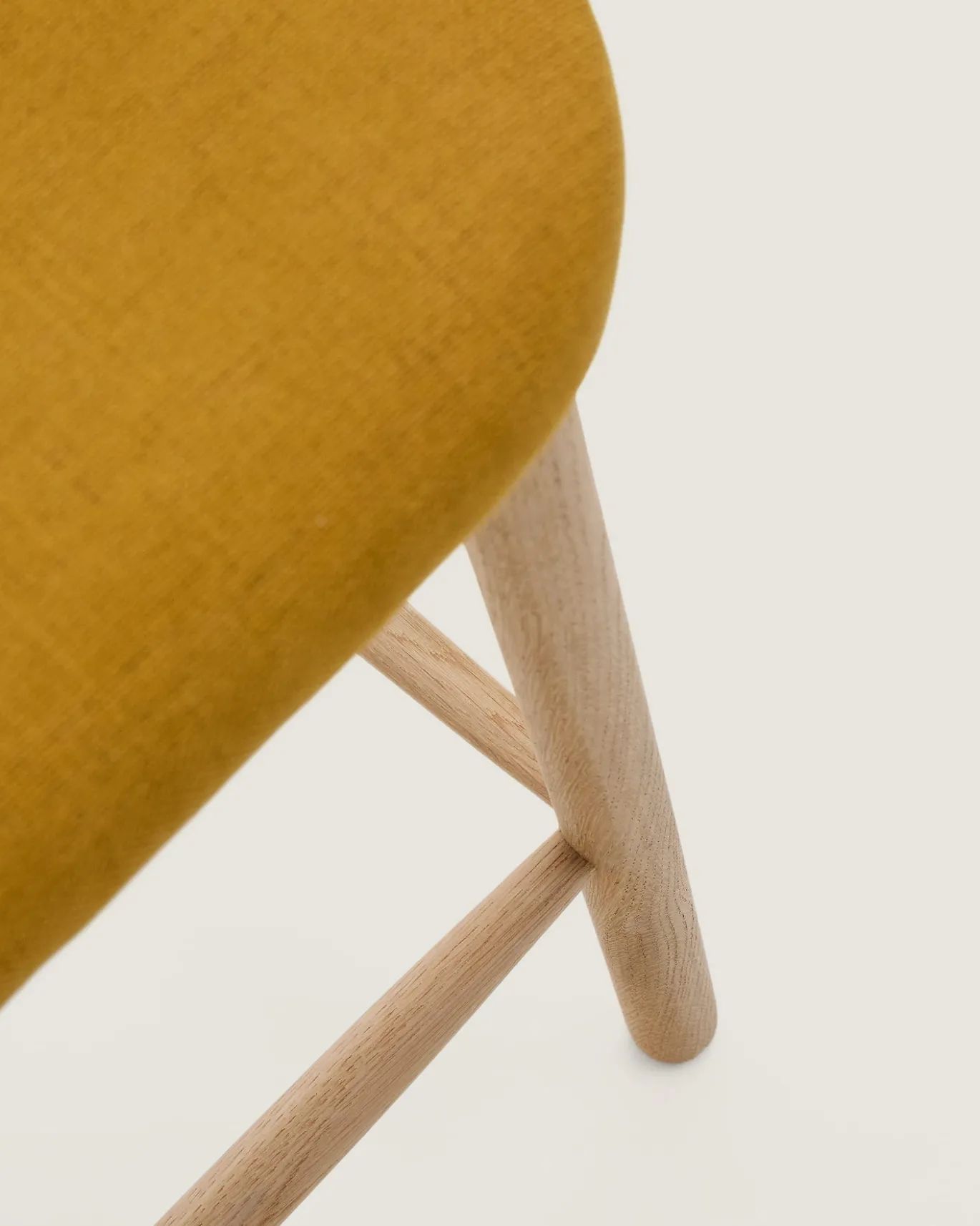 Kave Home Barstoel Helda Chenille Mosterd