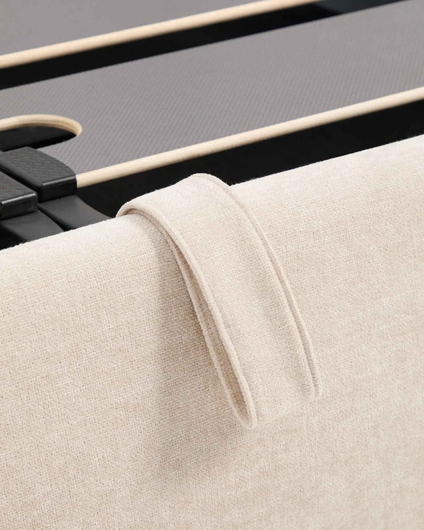 Kave Home Bed Dafra Chenille Beige 160x200cm