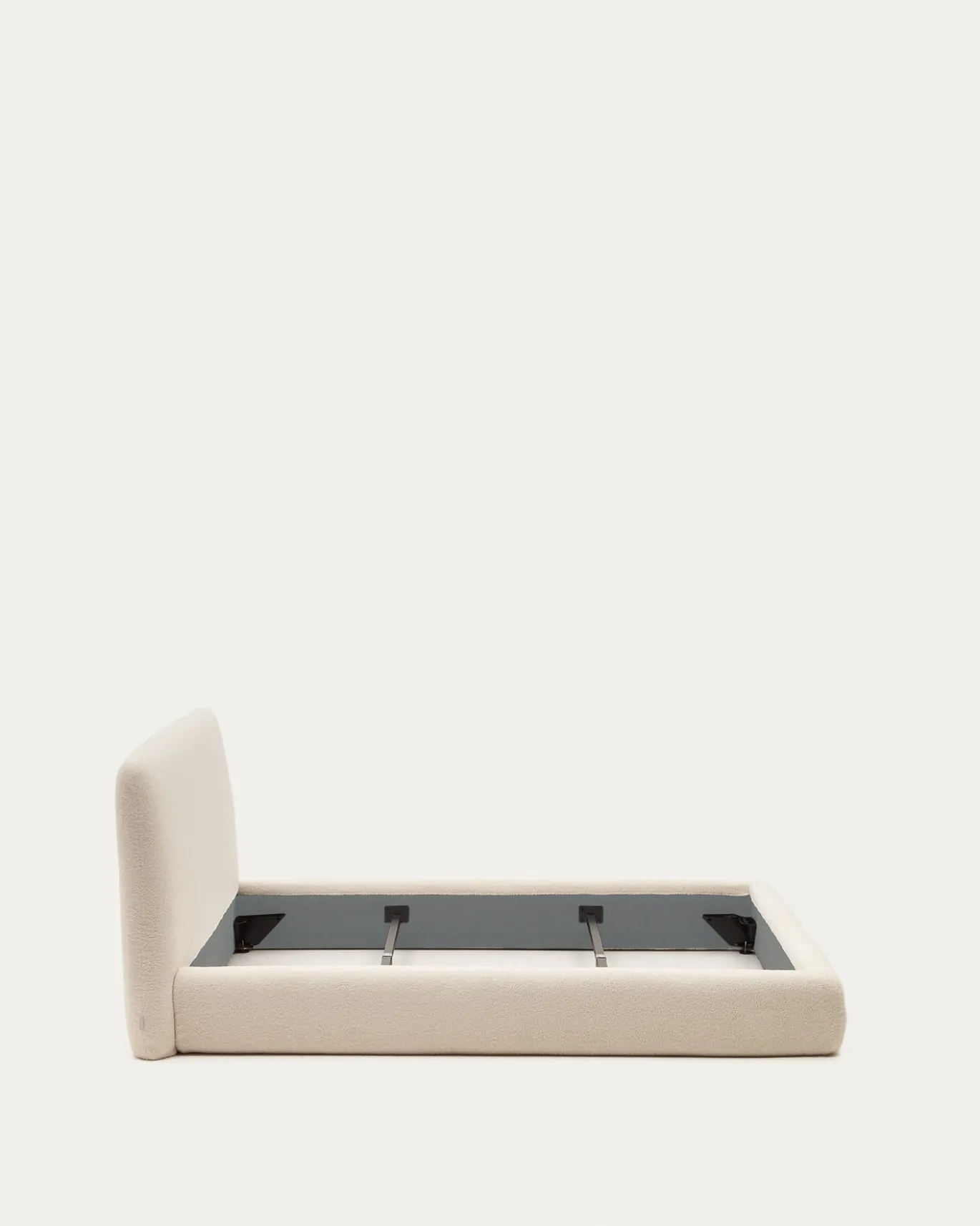 Kave Home Bedframe Martina Off White Bouclé 160x200cm