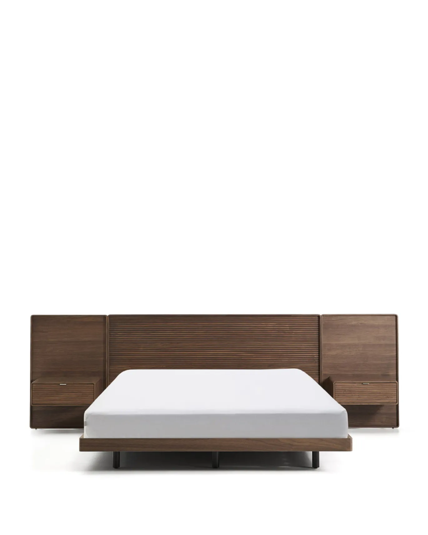 Kave Home Bed Norlen met 2 Nachtkastjes Walnootfineer Bruin en Led-licht voor Matras 160x200cm