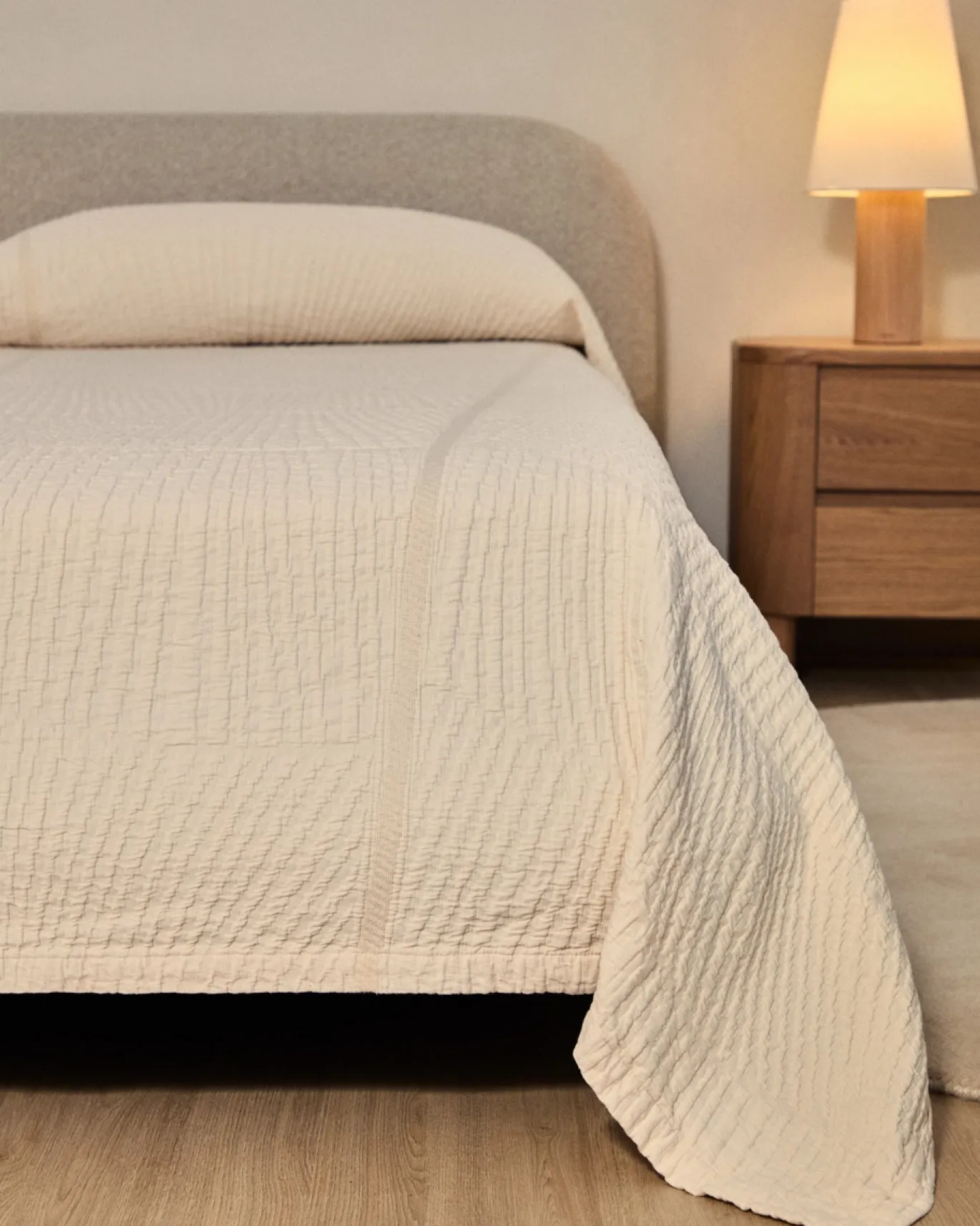 Kave Home Bed Odina Bouclé Ecru 180x200cm