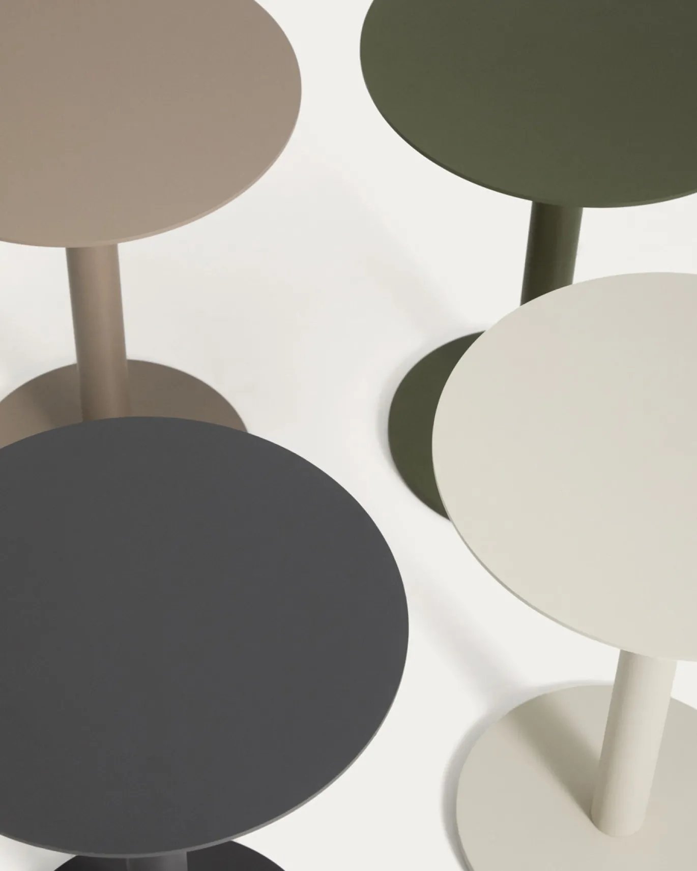 Kave Home Bijzettafel Asinara Aluminium Beige Ø40cm