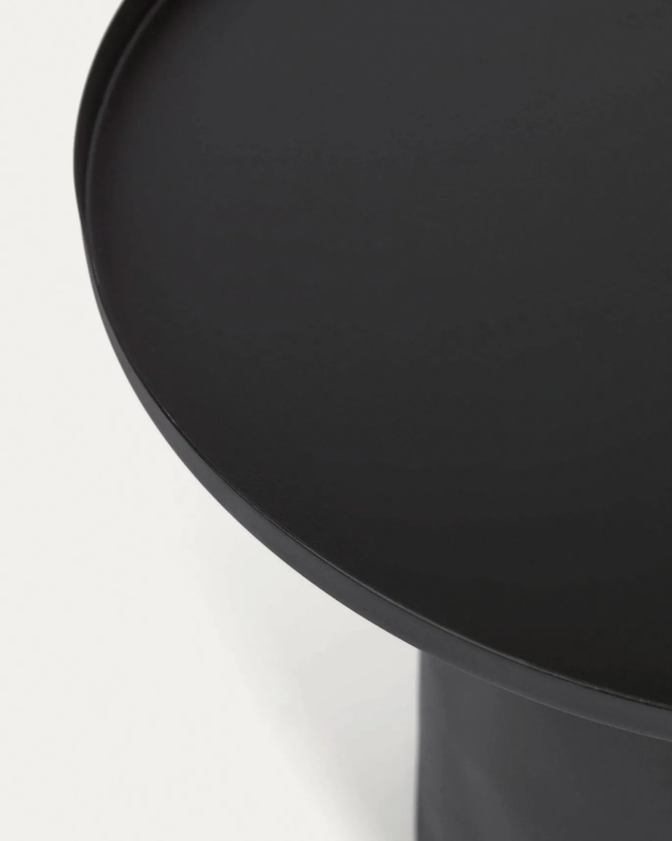 Kave Home Bijzettafel Fleksa Rond Zwart Metaal Ø45cm