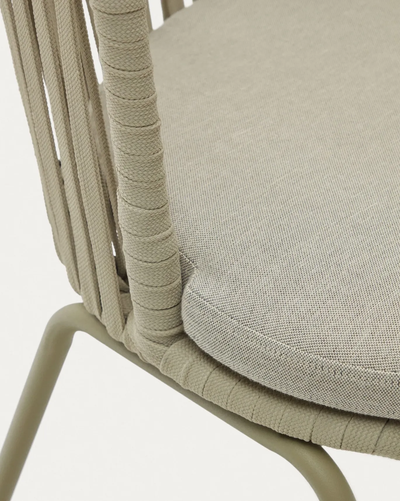 Kave Home Buitenstoel Saconca Touw Groen Gelakt