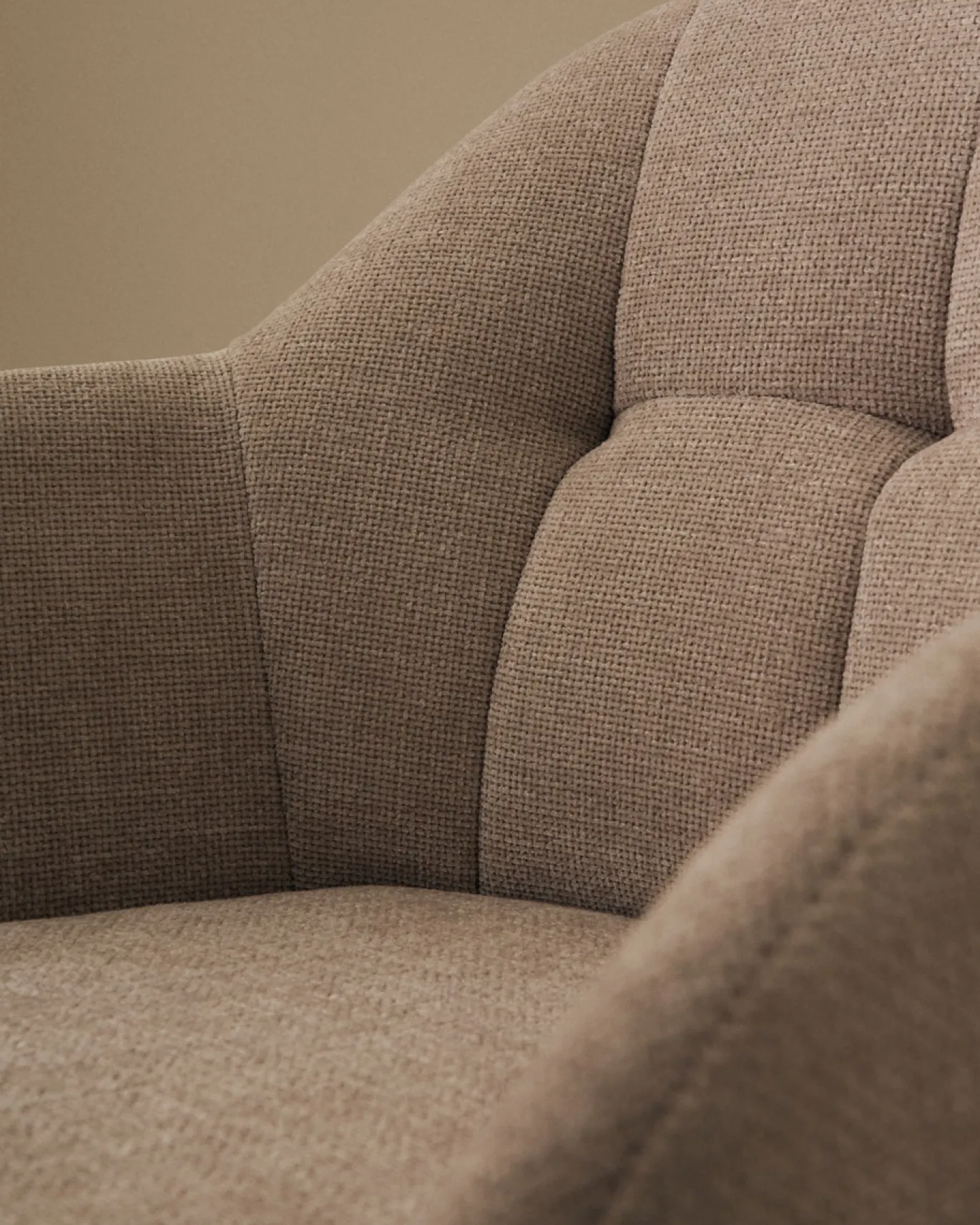 Kave Home Draaistoel Dorina Beige Chenille en Beige Poten