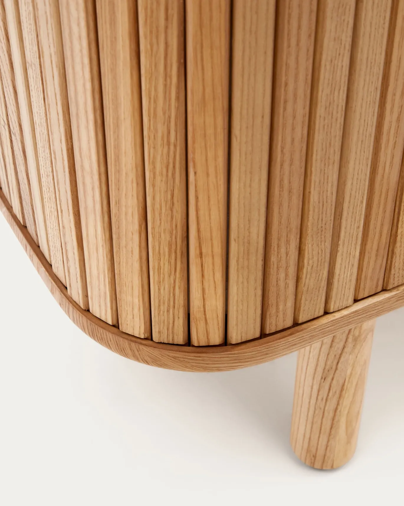Kave Home Dressoir Mailen Hoog Essenfineer Naturel 110x160cm