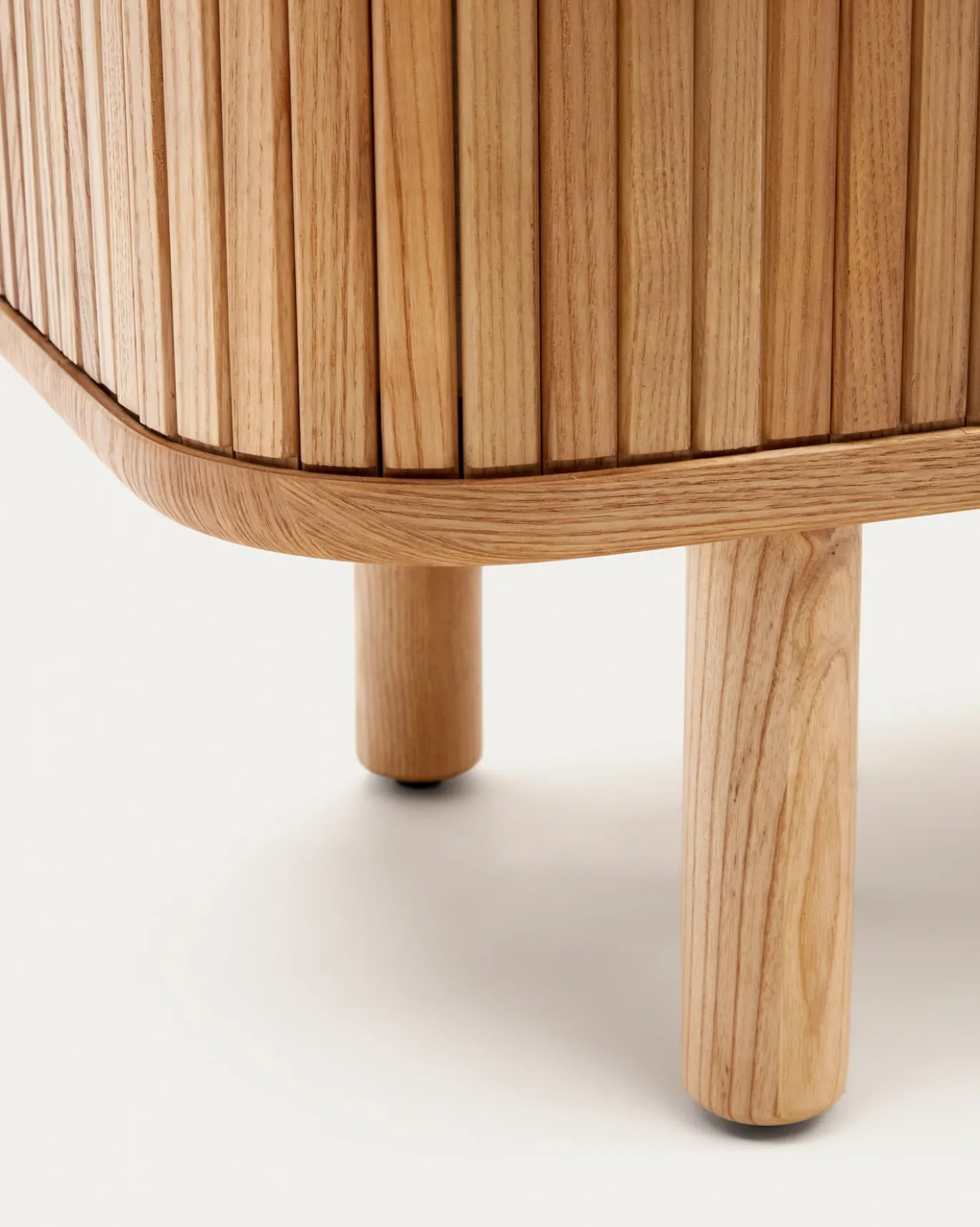 Kave Home Dressoir Mailen Hoog Essenfineer Naturel 110x160cm