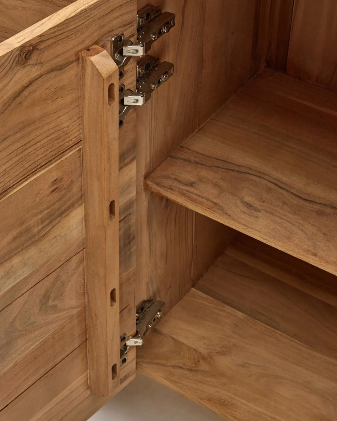 Kave Home Dressoir Uxue 4-Deurs Acaciahout Naturel 200x88cm