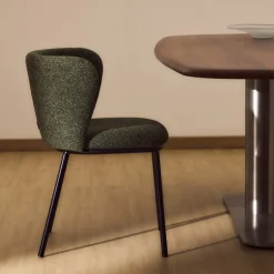 Kave Home Eetkamerstoel Ciselia Chenille Donkergroen/Zwart