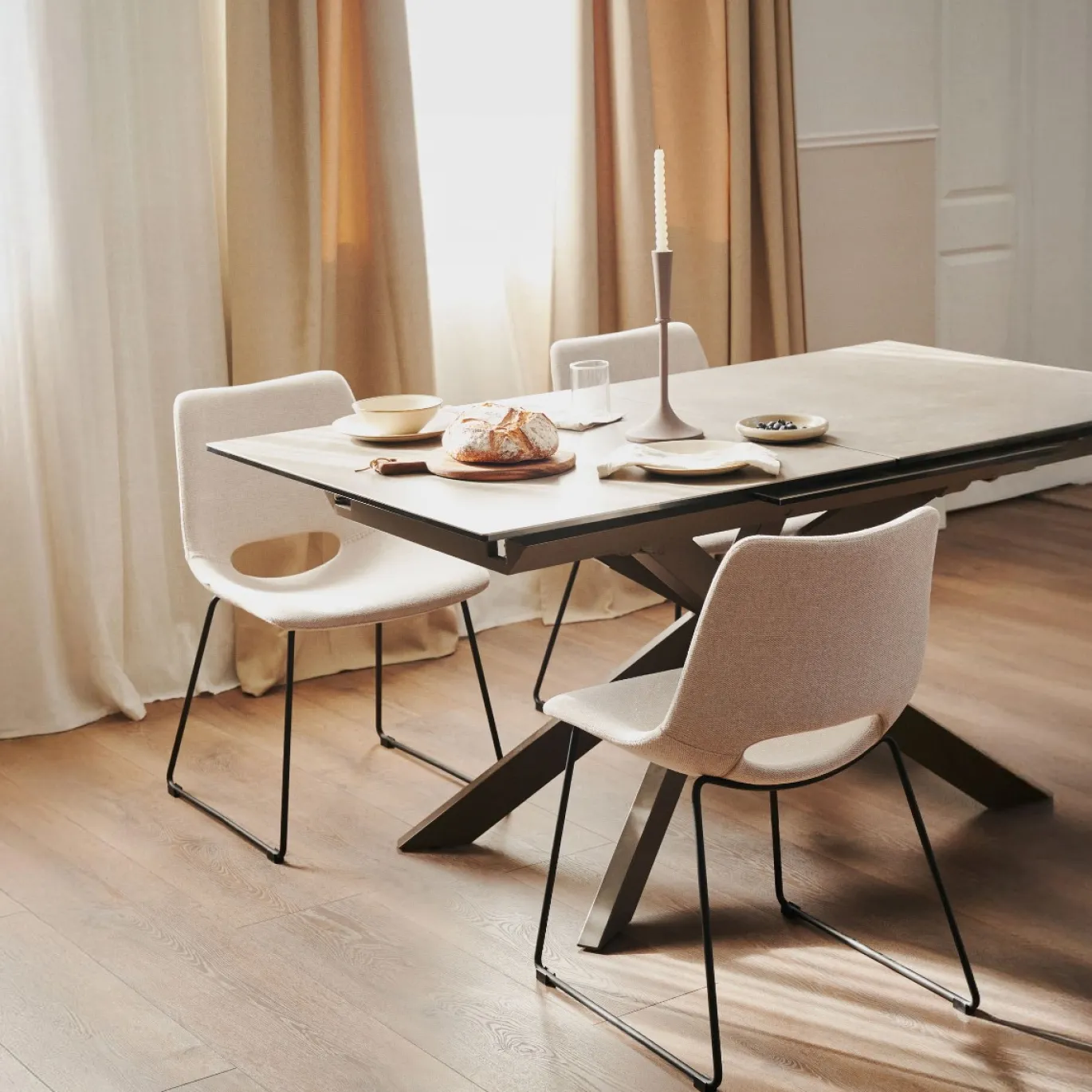 Kave Home Eettafel Atminda Uitschuifbaar Bruin 160-210cm
