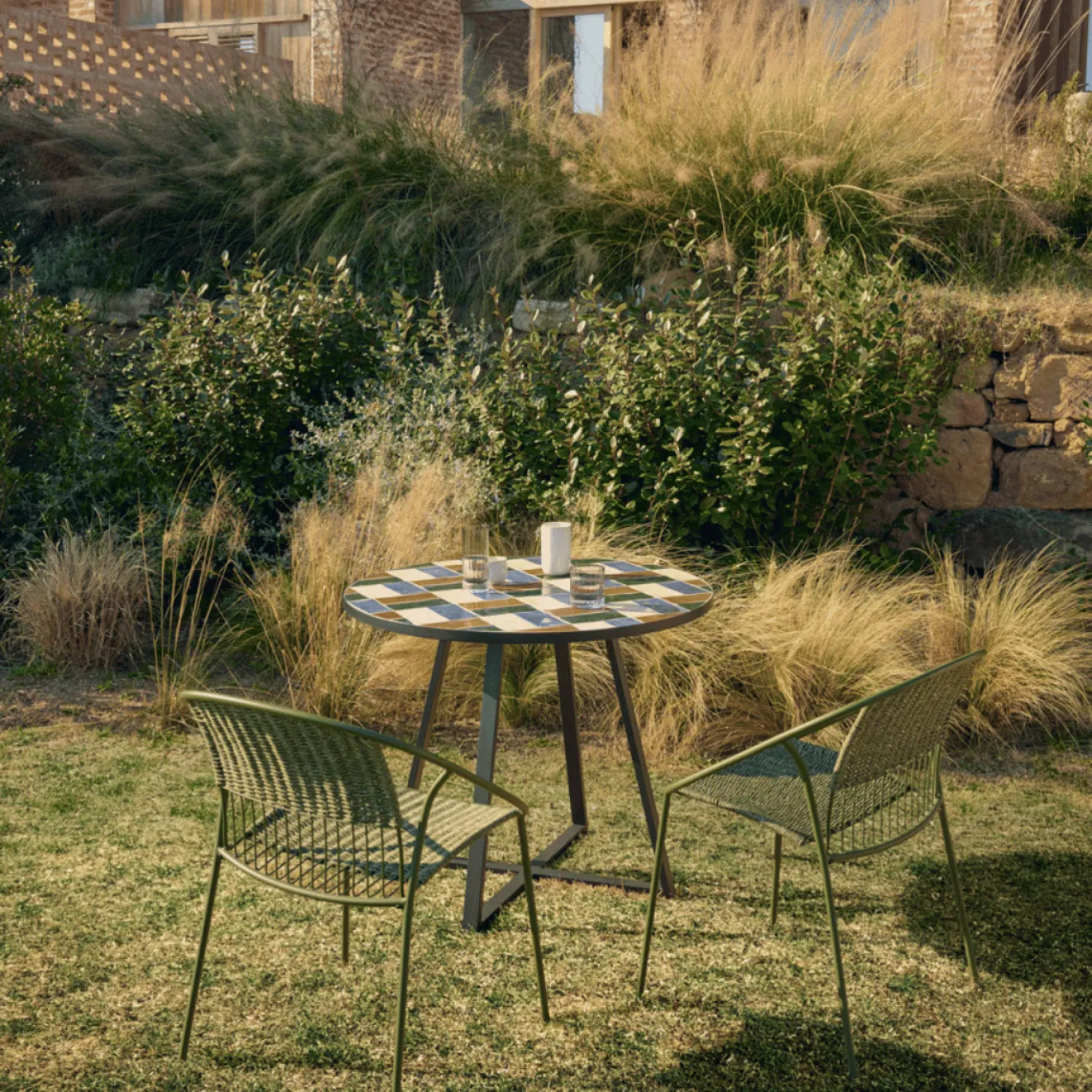 Kave Home Eettafel Tella Rond Staal Tegels Multi Ø90cm