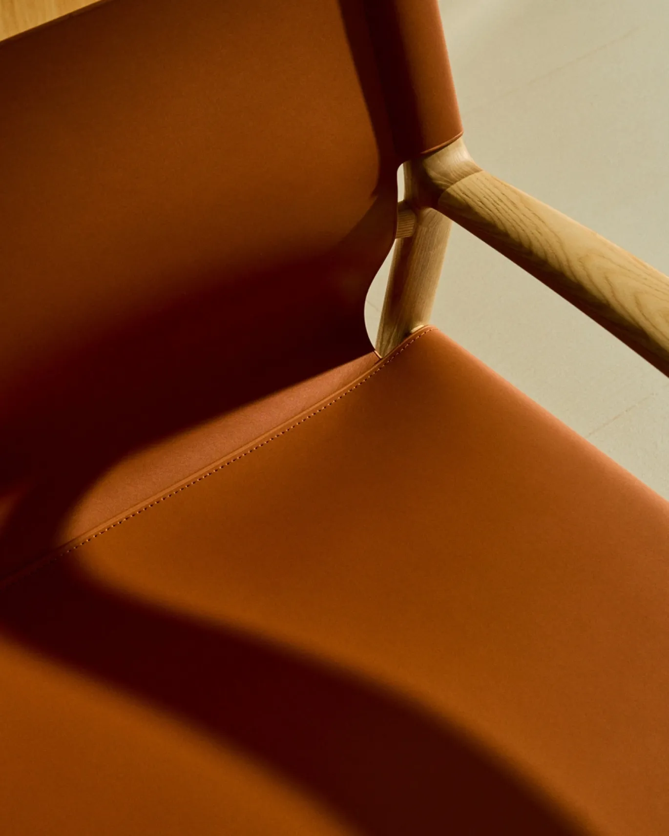 Kave Home Fauteuil Jan Lichtbruin Essenhout Naturel