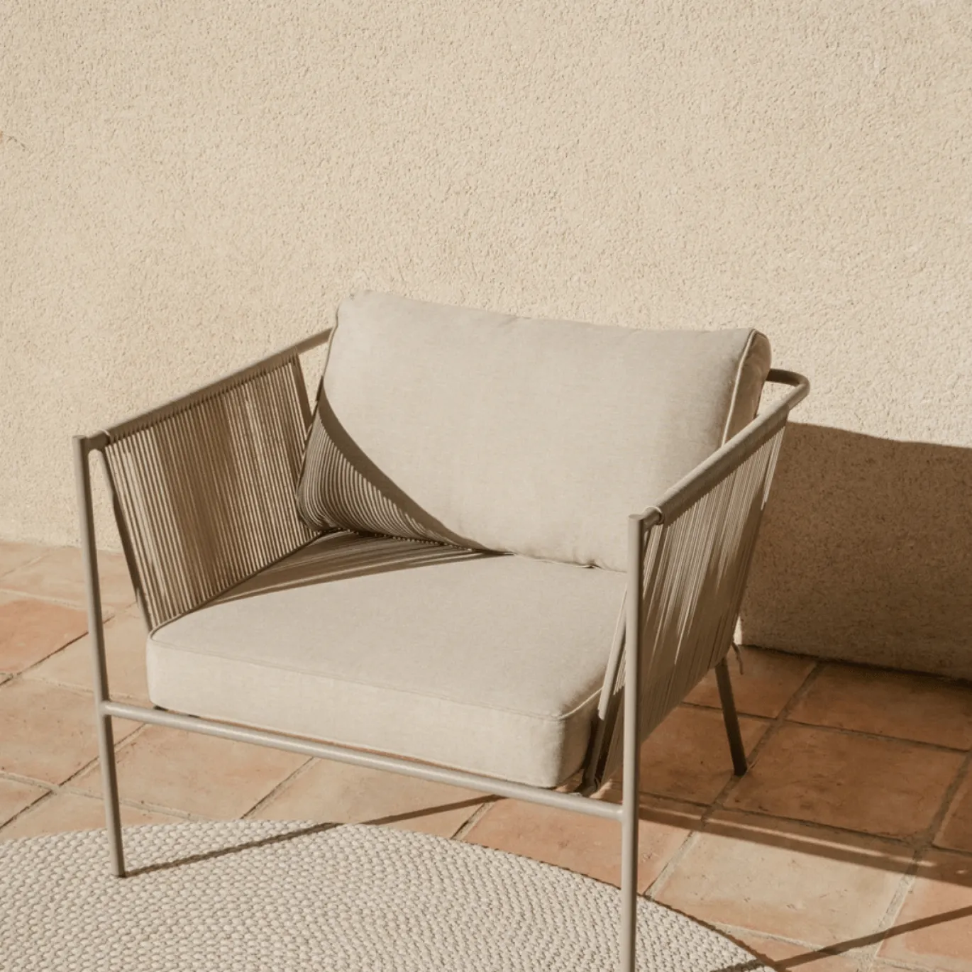 Kave Home Fauteuil Zivia Staal Taupe Touw Beige