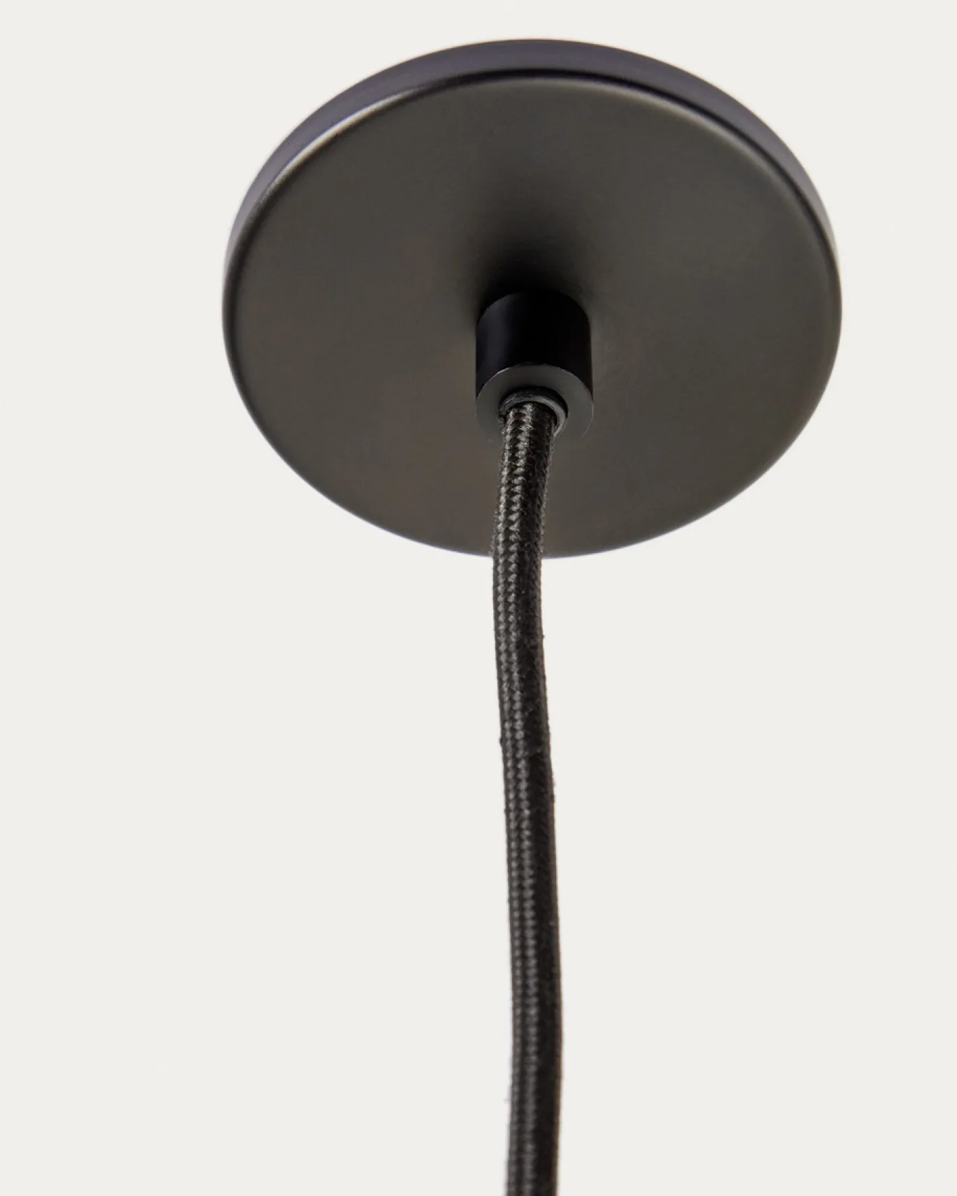 Kave Home Hanglamp Nuvira Gesatineerd Zwart Metaal