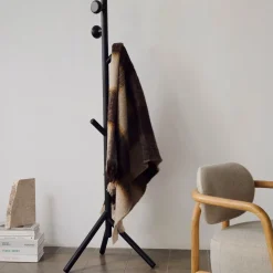 Kave Home Kapstok Nadue Massief Beukenhout Zwart 170cm