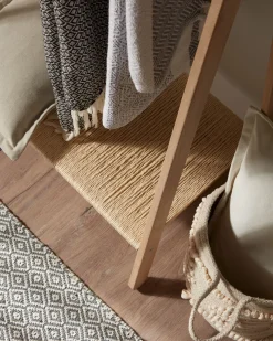 Kave Home Kledingroede Natane Eikenhout en Rotan 95x152cm