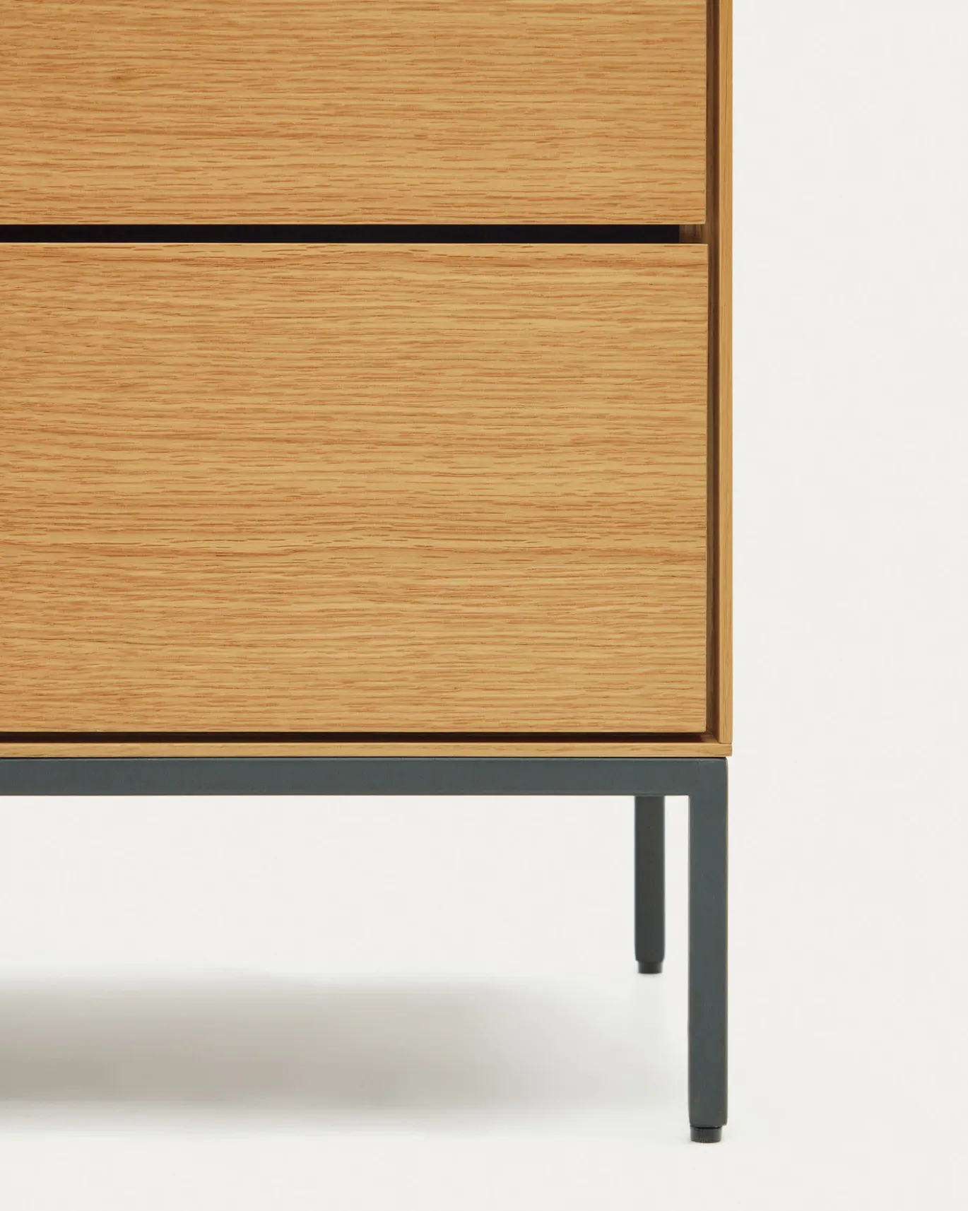 Kave Home Ladekast Vedrana 5 Laden Eikenfineer 60x114cm