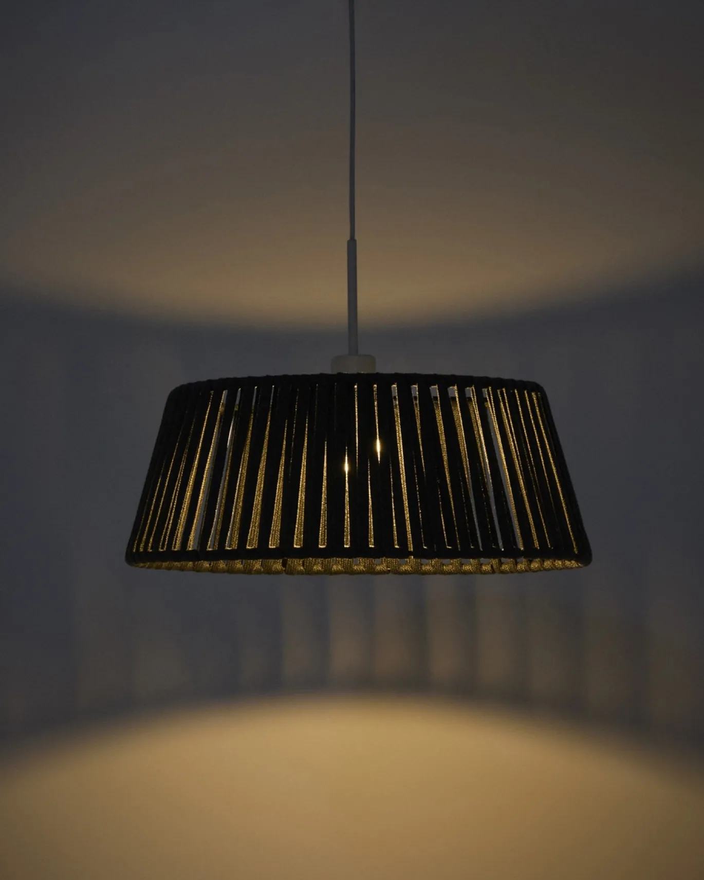 Kave Home Lampenkap Aldet Touw Zwart Ø46cm