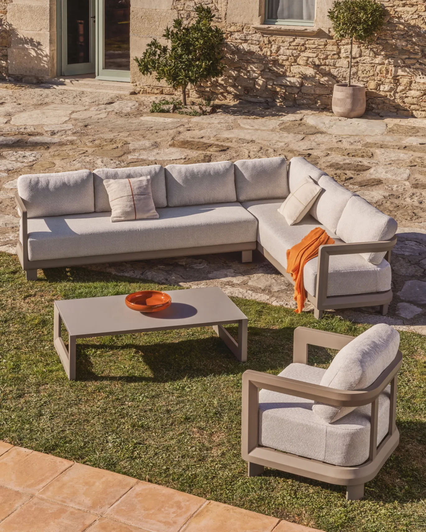 Kave Home Loungeset Nerano Hoekbank Taupe Klein