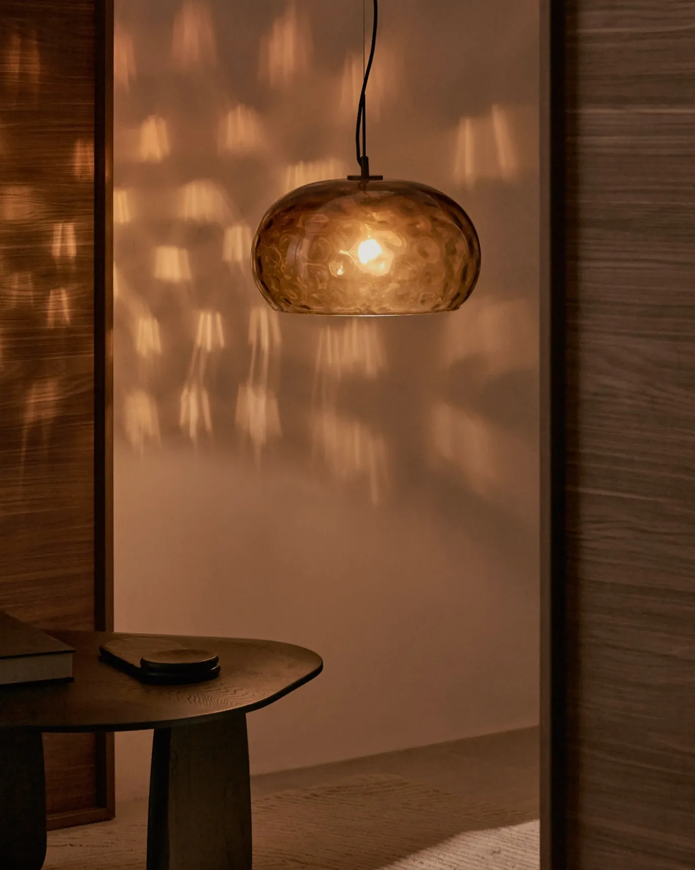 Kave Home Plafondlamp Balma Bruin Glas Ø40cm