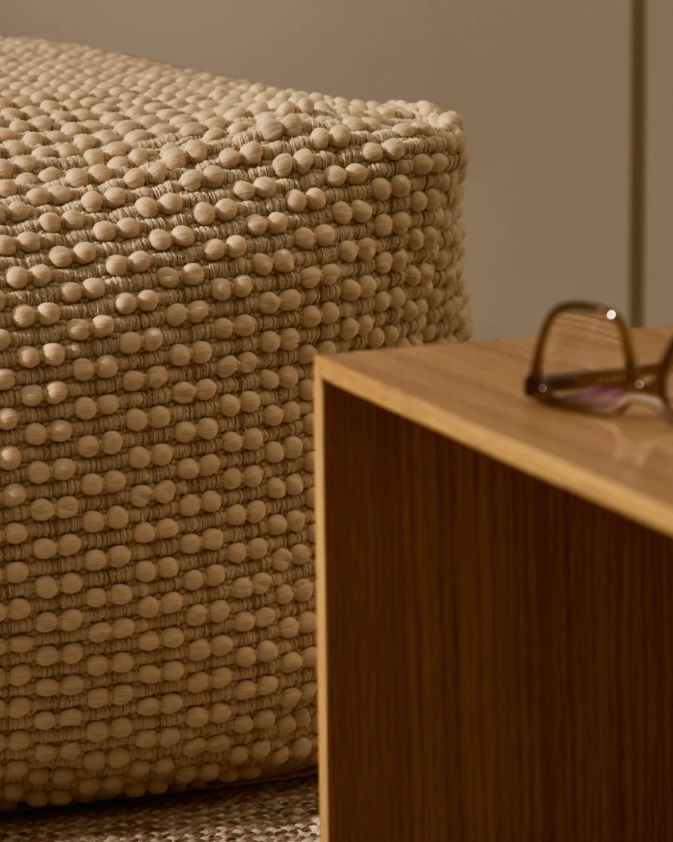 Kave Home Poef Mascarell Katoen En Polyester Wit 60x60cm
