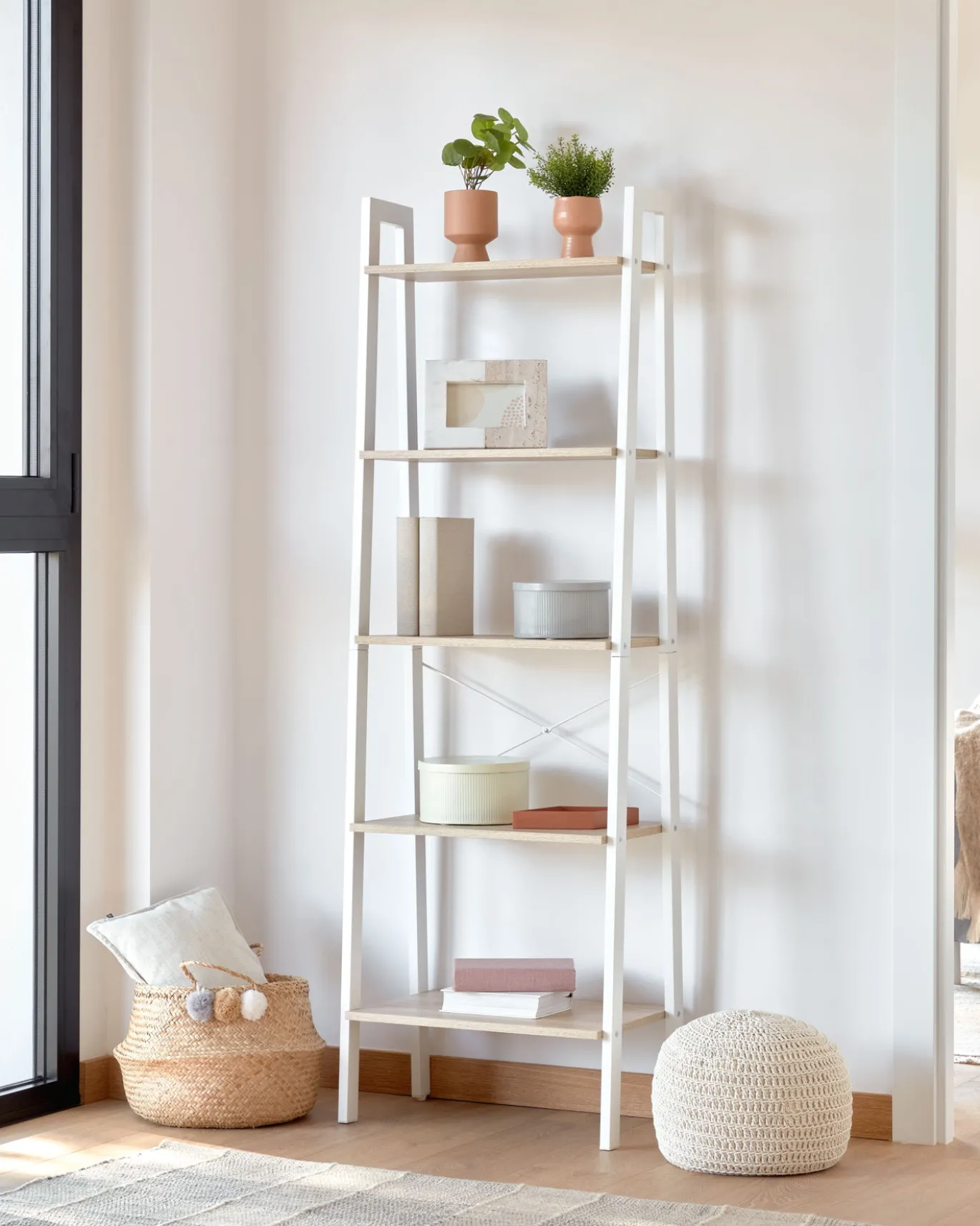 Kave Home Rek Aarhus 56x172cm