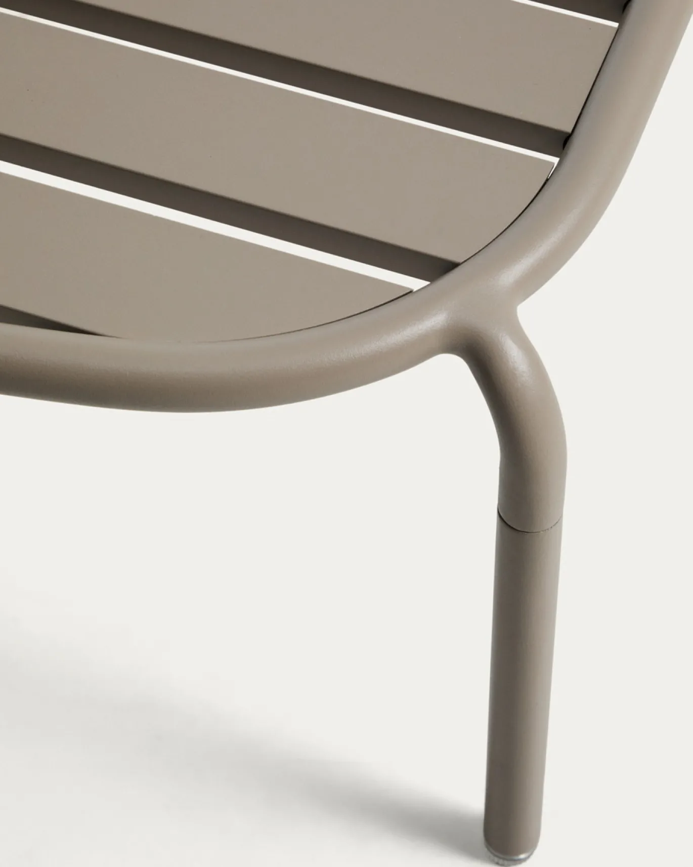 Kave Home Salontafel Joncols Outdoor Aluminium Taupe 113cm