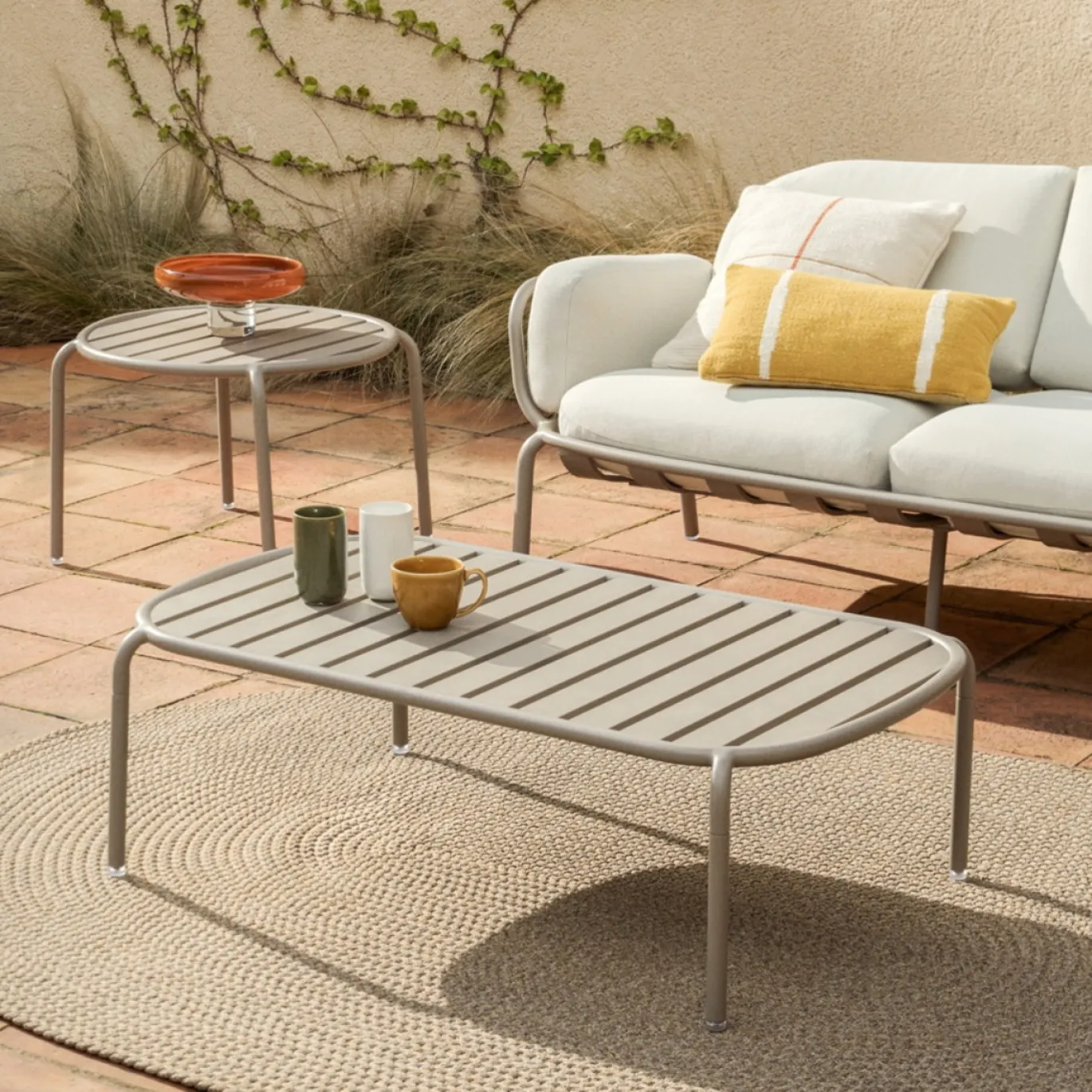 Kave Home Salontafel Joncols Outdoor Aluminium Taupe 113cm