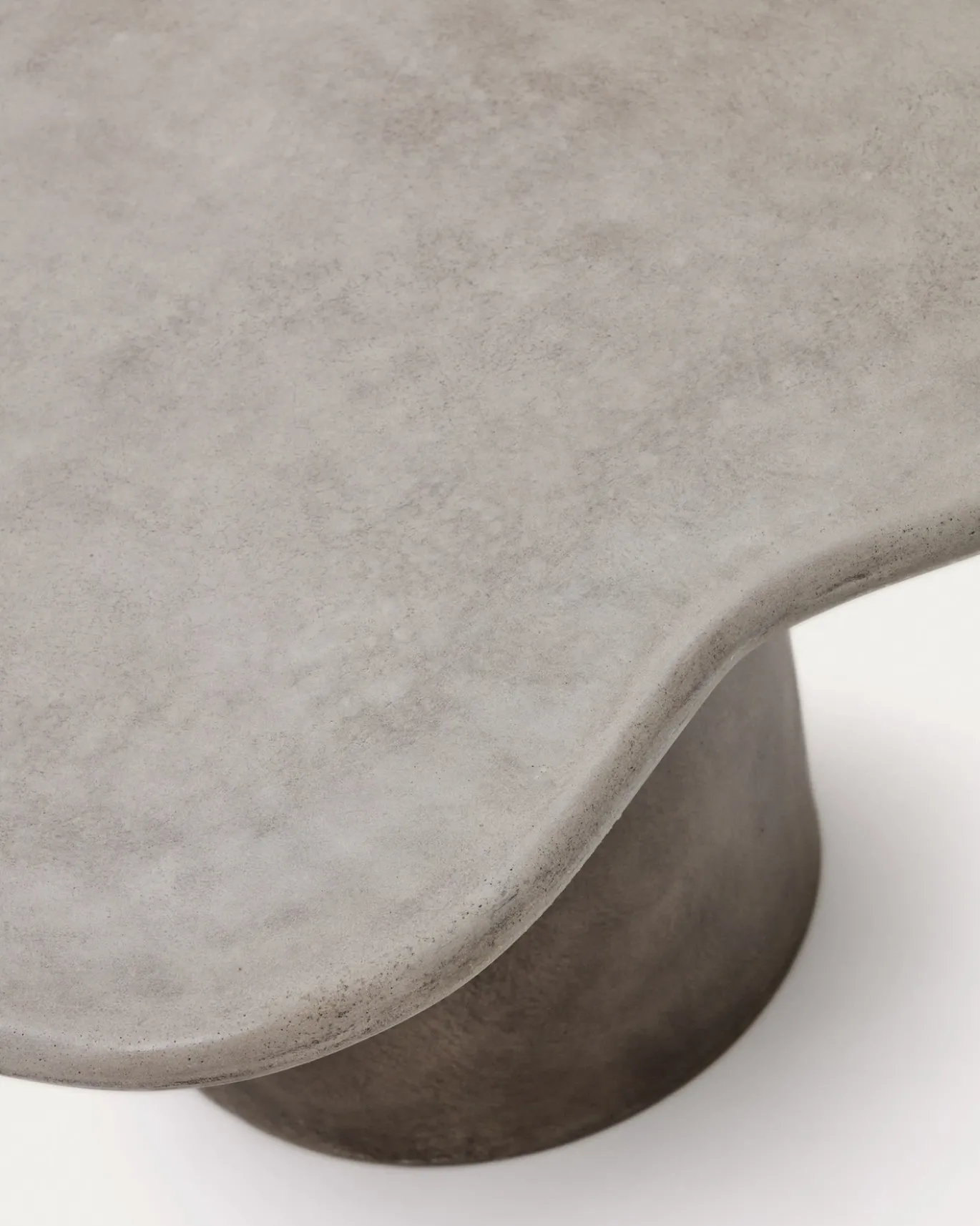 Kave Home Salontafel Macarella Grijs Cement 83x77cm