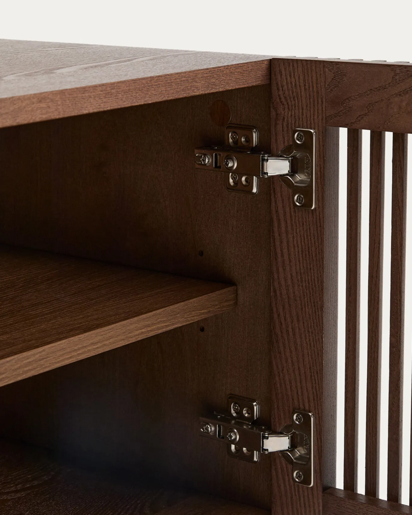 Kave Home Schoenenkast Beyla Essenfineer Walnoot 98cm