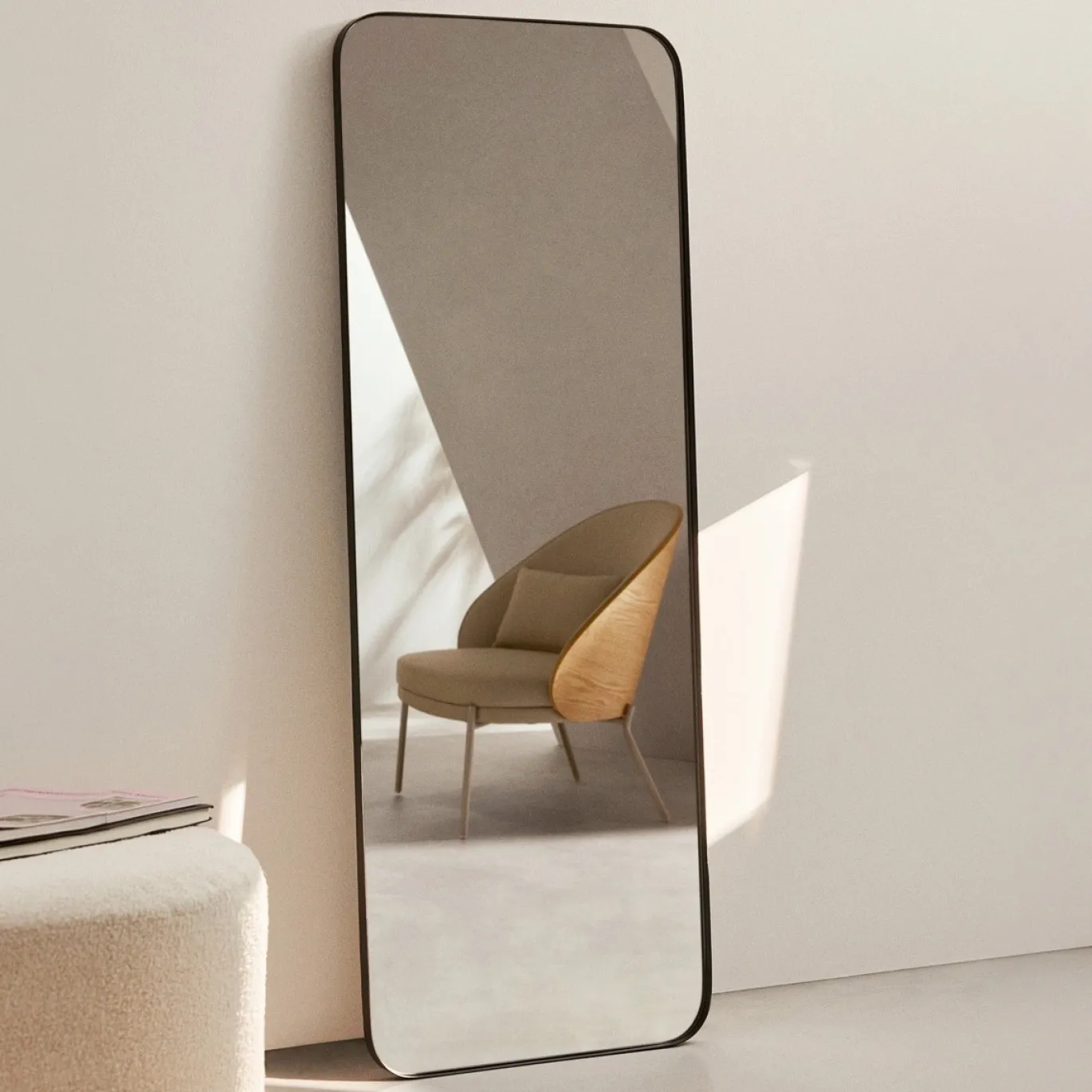 Kave Home Spiegel Marco Metaal Zwart 30cm