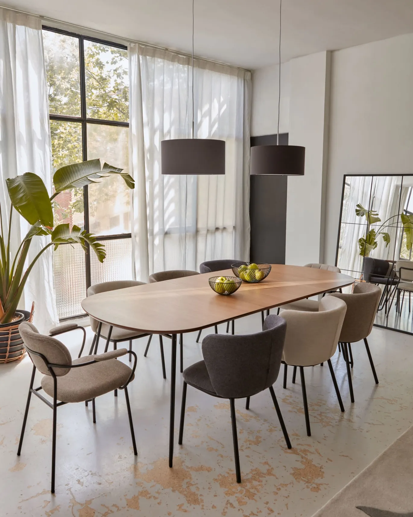 Kave Home Stoel Ciselia Beige Chenille