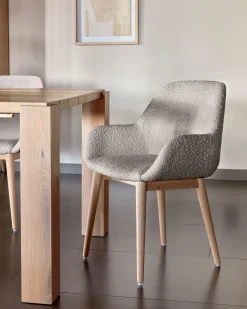 Kave Home Stoel Konna Lichtgrijs Bouclé Essenhout Naturel