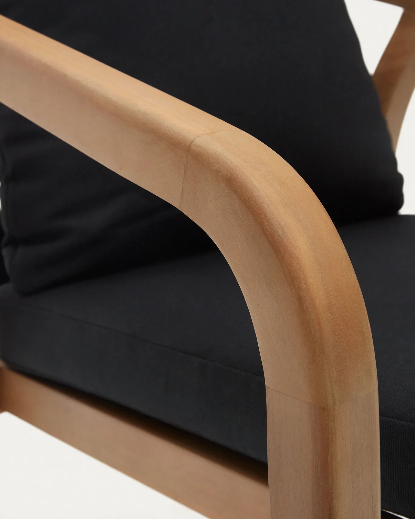 Kave Home Stoel Malaret Massief Eucalyptushout Zwart Touw