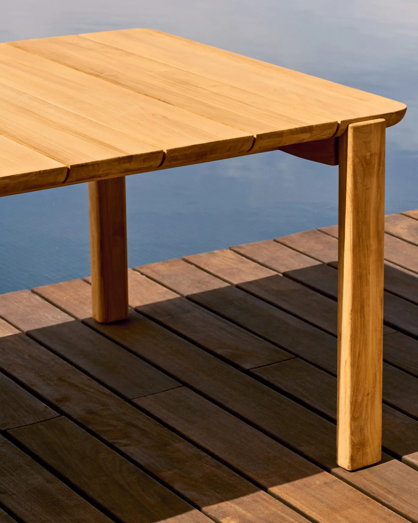 Kave Home Tafel Icaro Massief Teakhout 280x112cm