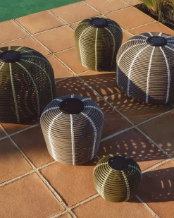 Kave Home Tafellamp Garoina Outdoor Rotan Groen Ø50cm