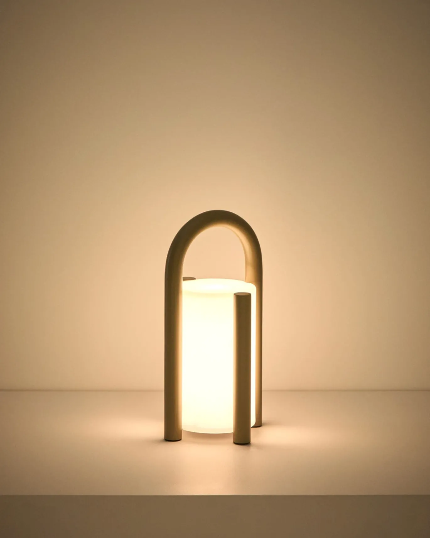 Kave Home Tafellamp Leros Staal Taupe Klein