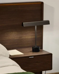 Kave Home Tafellamp Lynor Geborsteld Metaal met Zwart Marmer