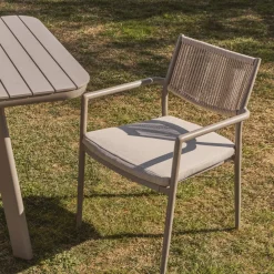 Kave Home Tuinstoel Argasi Stapelbaar Taupe Touw