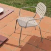 Kave Home Tuinstoel Brai met Armleuning Taupe