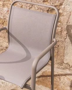 Kave Home Tuinstoel Luri Stapelbaar Aluminium Taupe