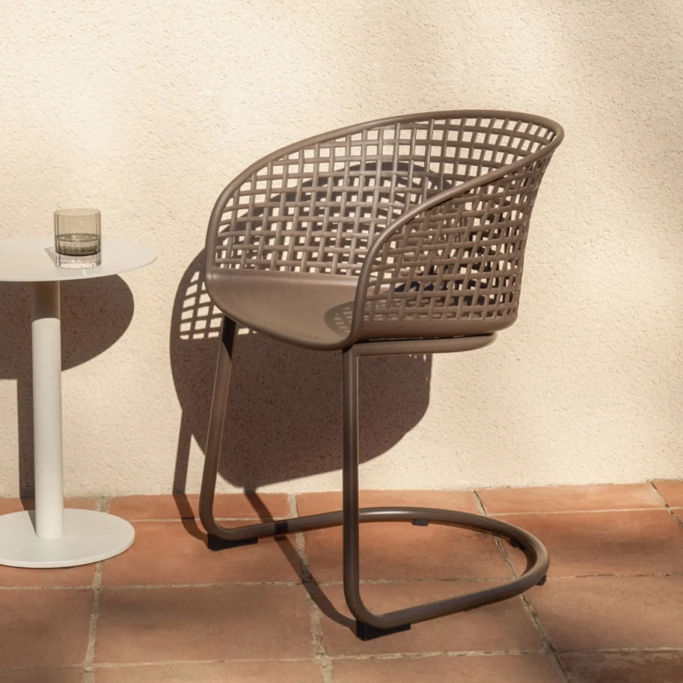 Kave Home Tuinstoel Tenaro Bruin