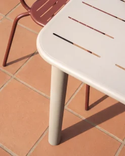Kave Home Tuintafel Brai Staal Taupe 180cm
