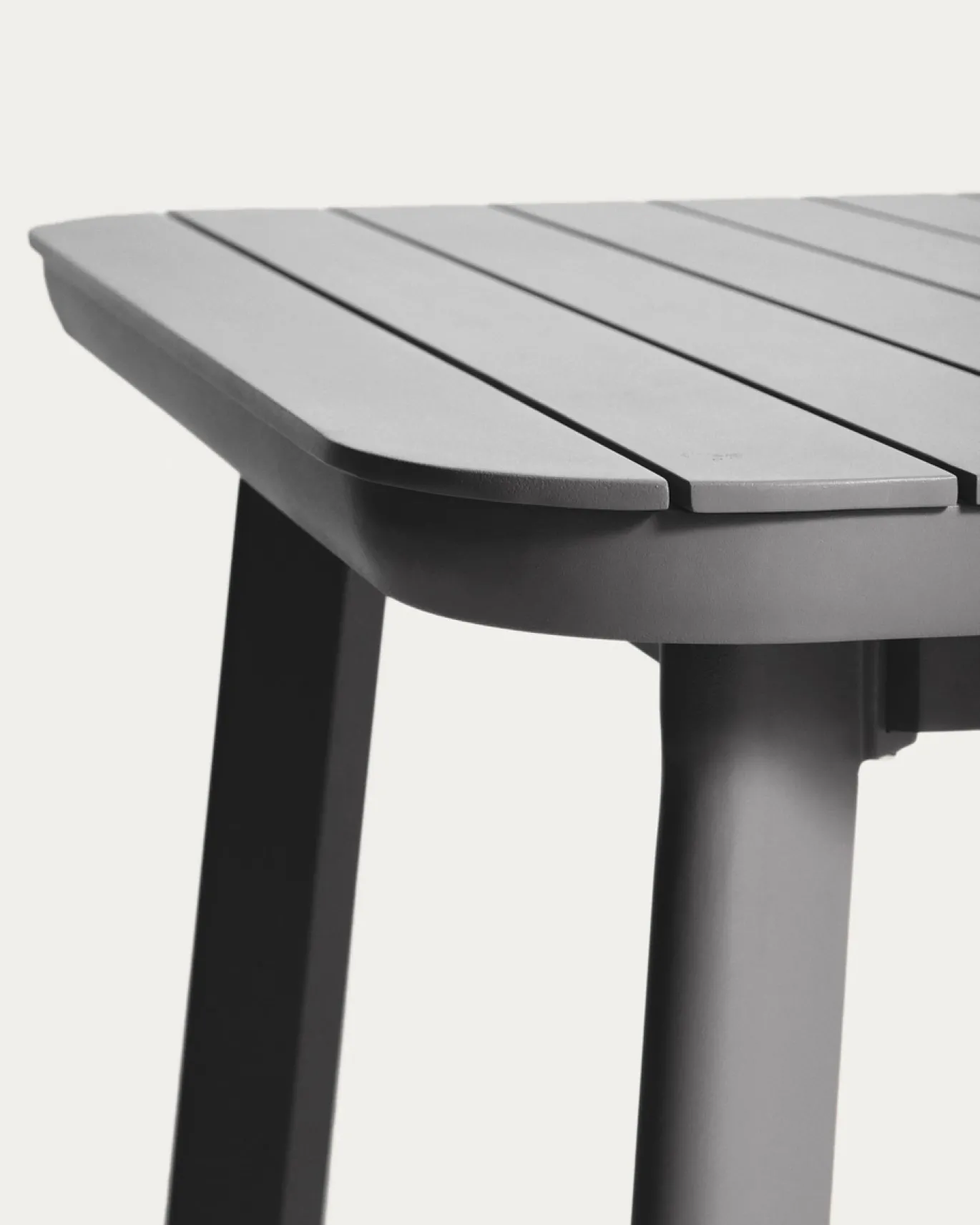 Kave Home Tuintafel Izola Aluminium Grafiet 220-280cm