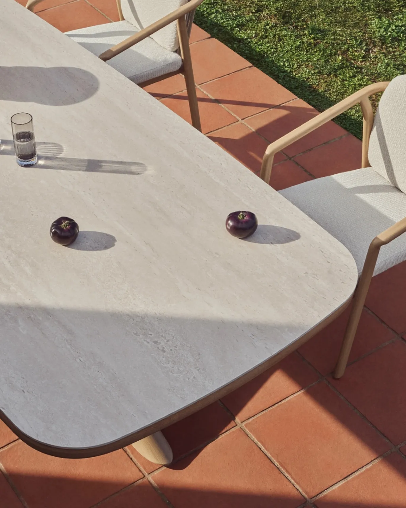 Kave Home Tuintafel Mirtia Sintered Stone Naturel 240cm
