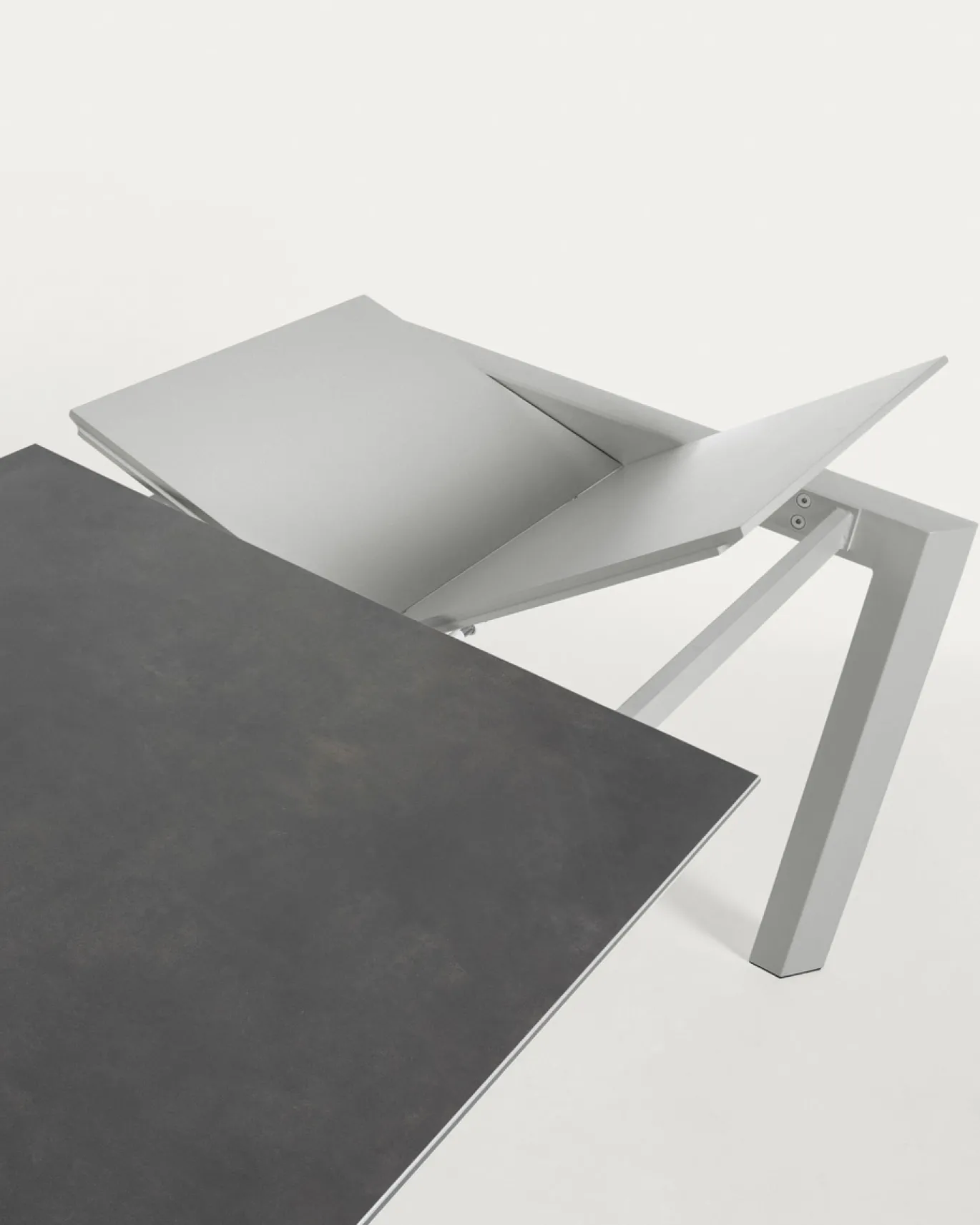 Kave Home Uitschuifbare Tafel Axis Porselein/Vulcano Roca met Grijze Poten 120-180cm