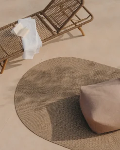 Kave Home Vloerkleed Rodhe Ovaal Beige Pet 160x230cm